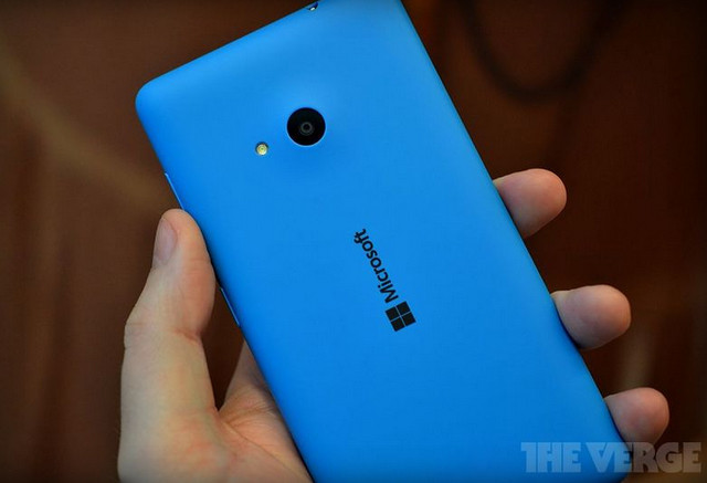 微软泄露两款新机Lumia 640和640 XL 
