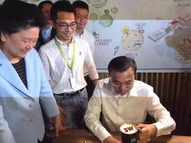 科技乱谈琴：总理到底说了啥 小锤子手机 