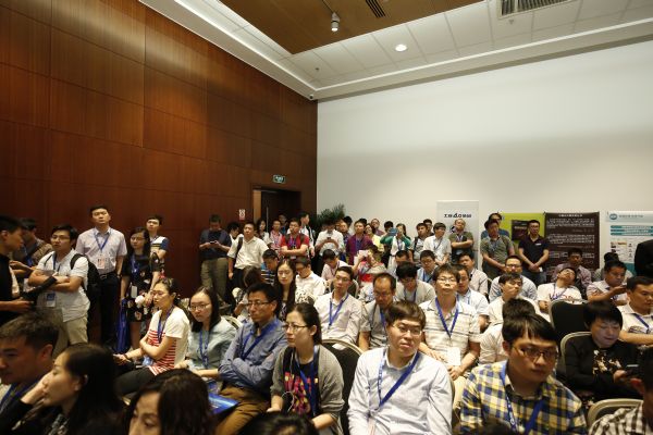 ZD至顶网成功举办“互联网+高峰论坛” 