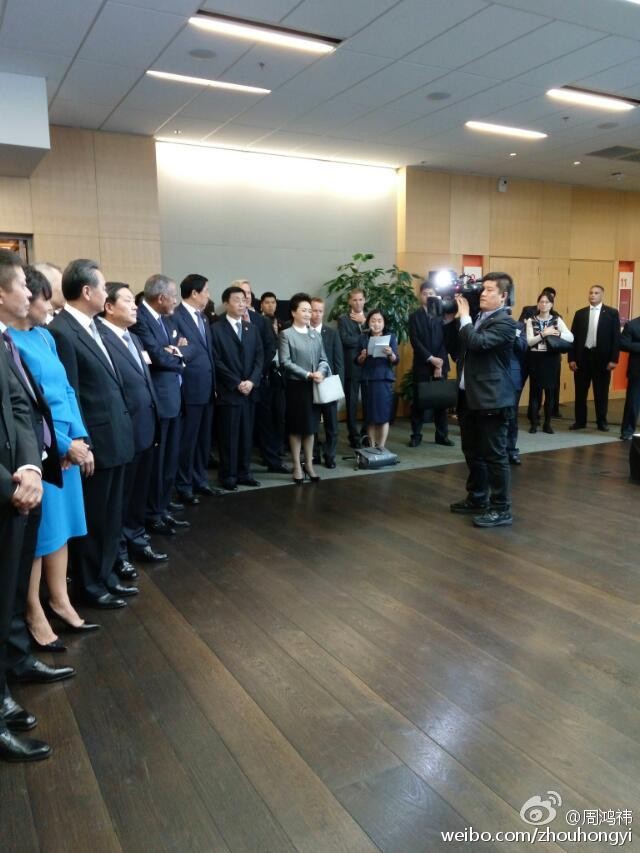 除向库克展示360手机 周鸿祎还干了什么 