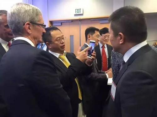 跟习大大去美国的科技大佬们 昨夜如何谈笑风生 